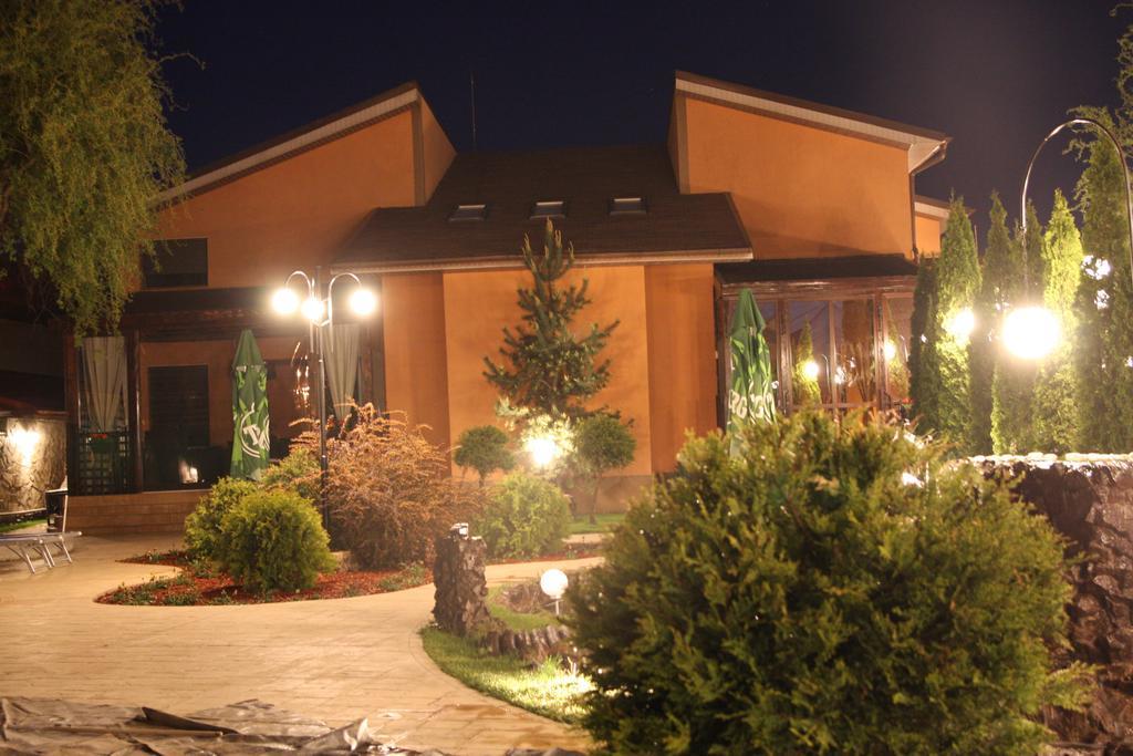 Rixo'S Guesthouse Cîrcea Zewnętrze zdjęcie