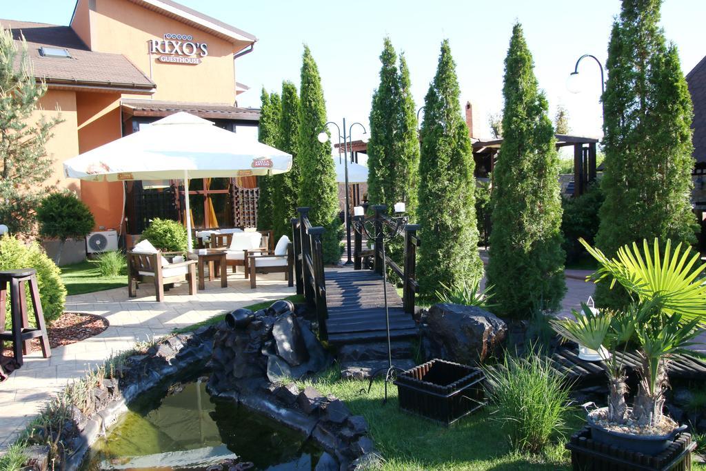 Rixo'S Guesthouse Cîrcea Zewnętrze zdjęcie