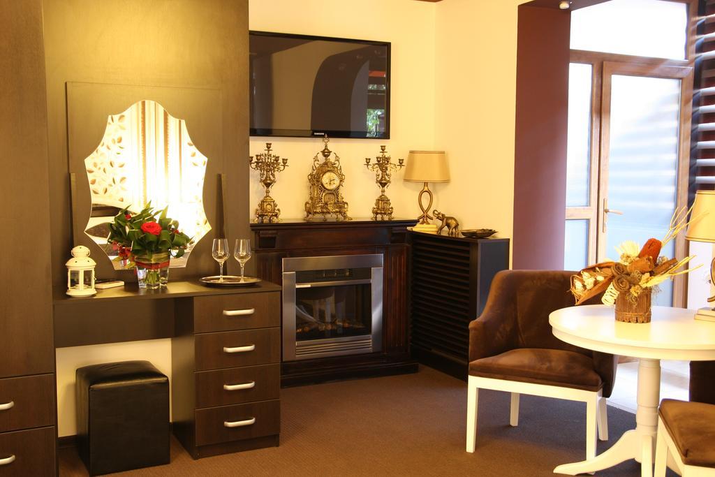 Rixo'S Guesthouse Cîrcea Zewnętrze zdjęcie