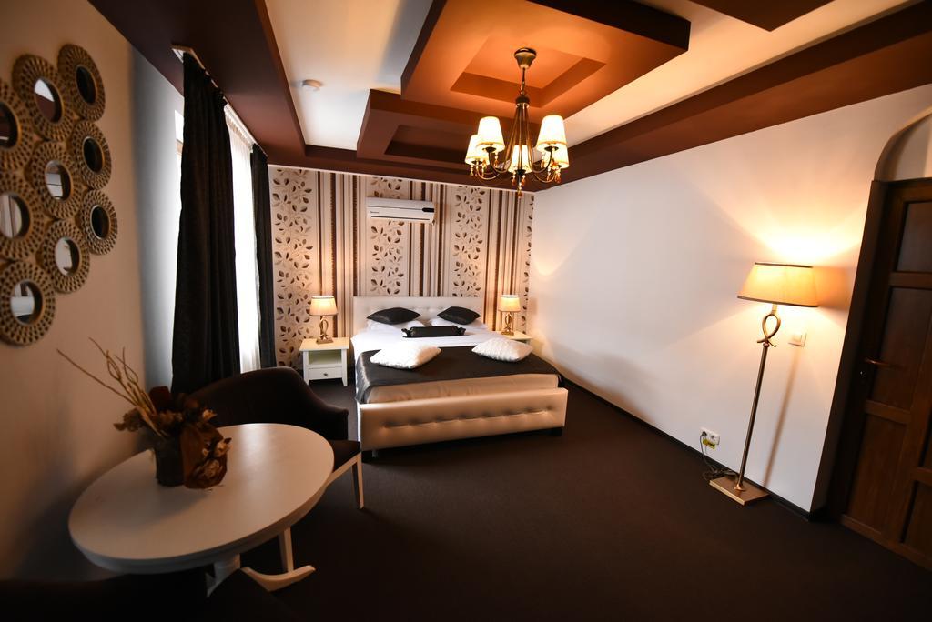 Rixo'S Guesthouse Cîrcea Zewnętrze zdjęcie